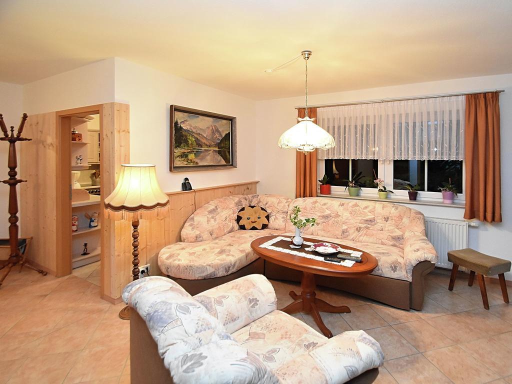 Apartment With Views Of The Ore Mountains Oelsnitz  Eksteriør billede