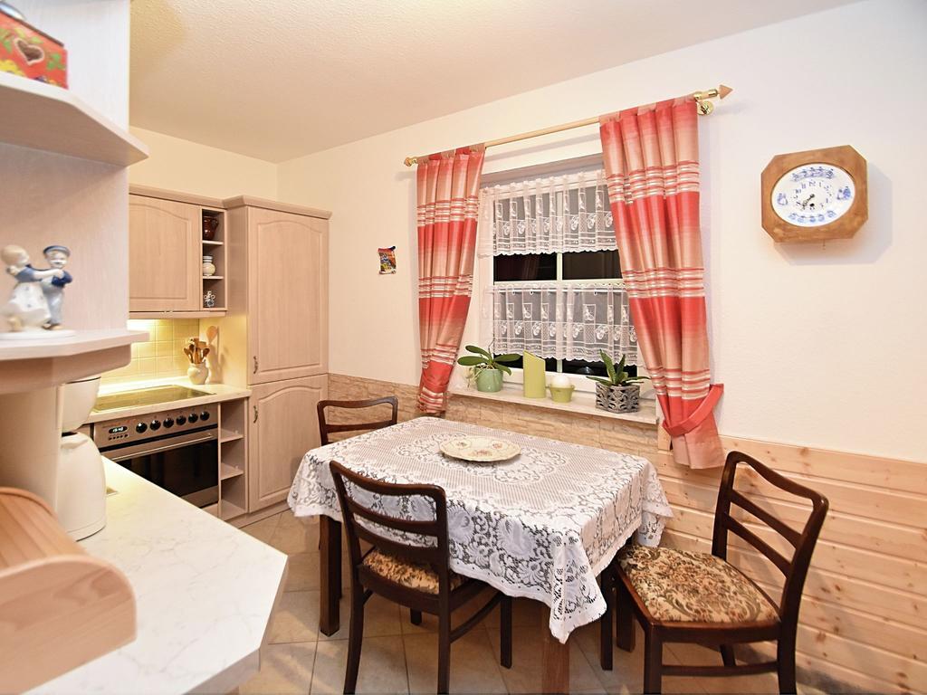Apartment With Views Of The Ore Mountains Oelsnitz  Eksteriør billede
